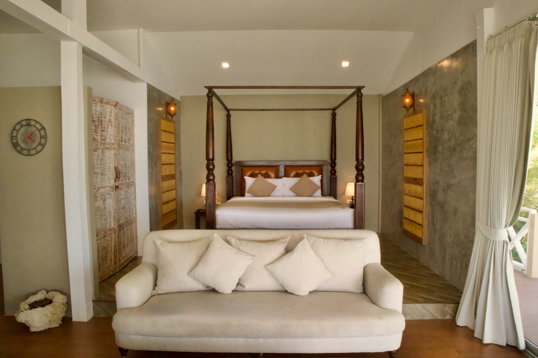 Accommodation