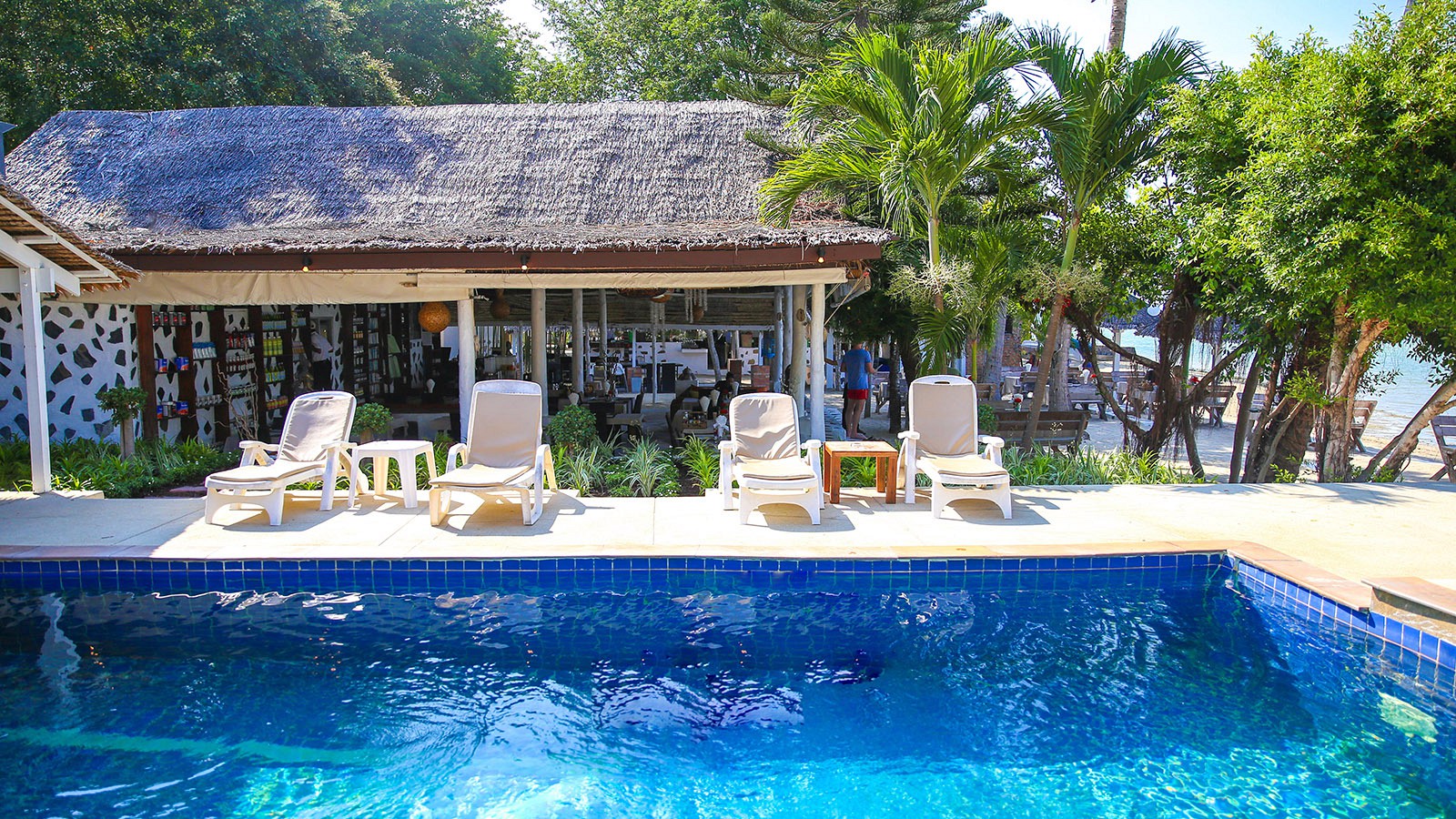 Beachfront Swimming Pool